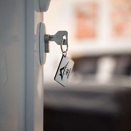 J&S Apartments Ni 외부 사진
