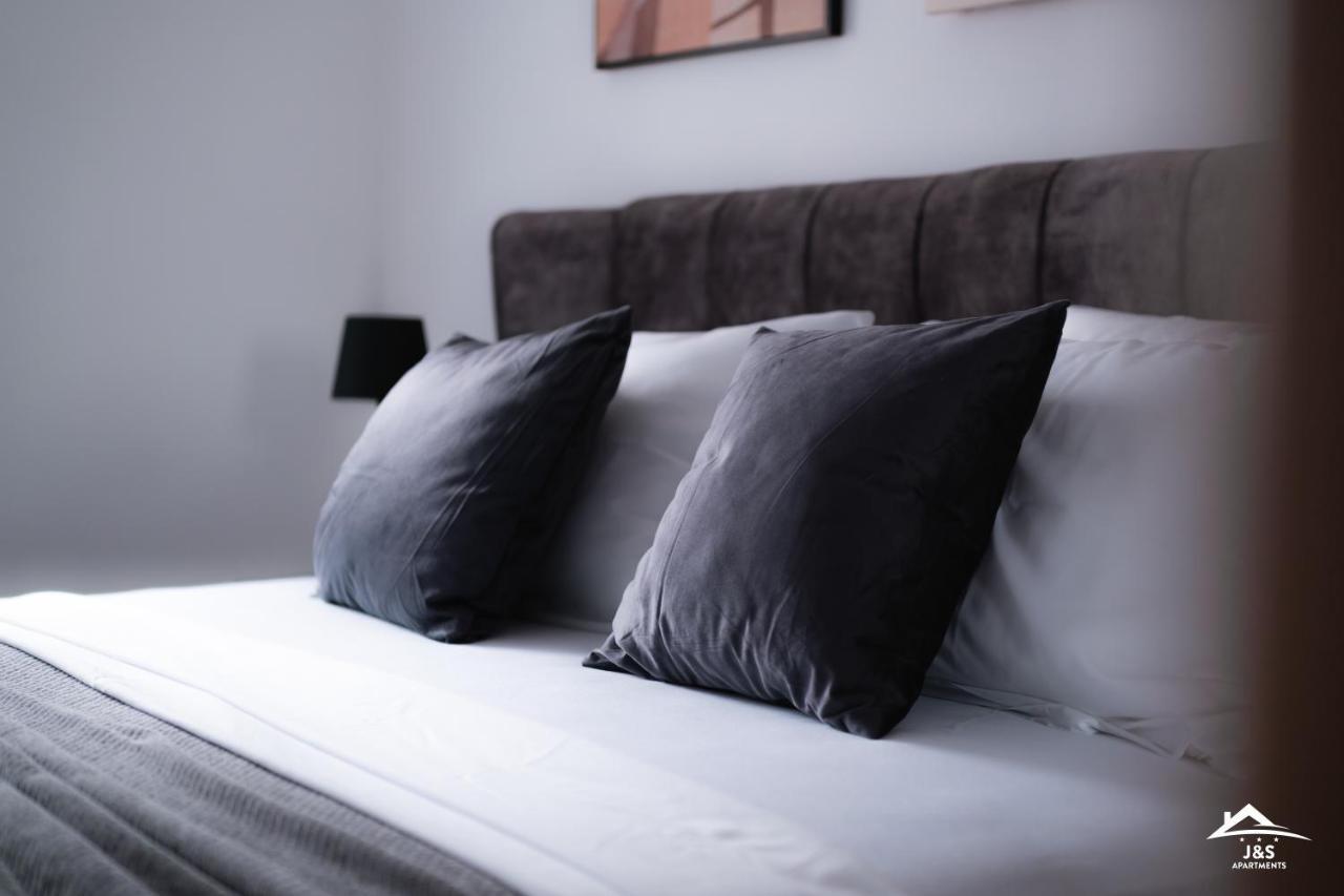 J&S Apartments Ni 외부 사진