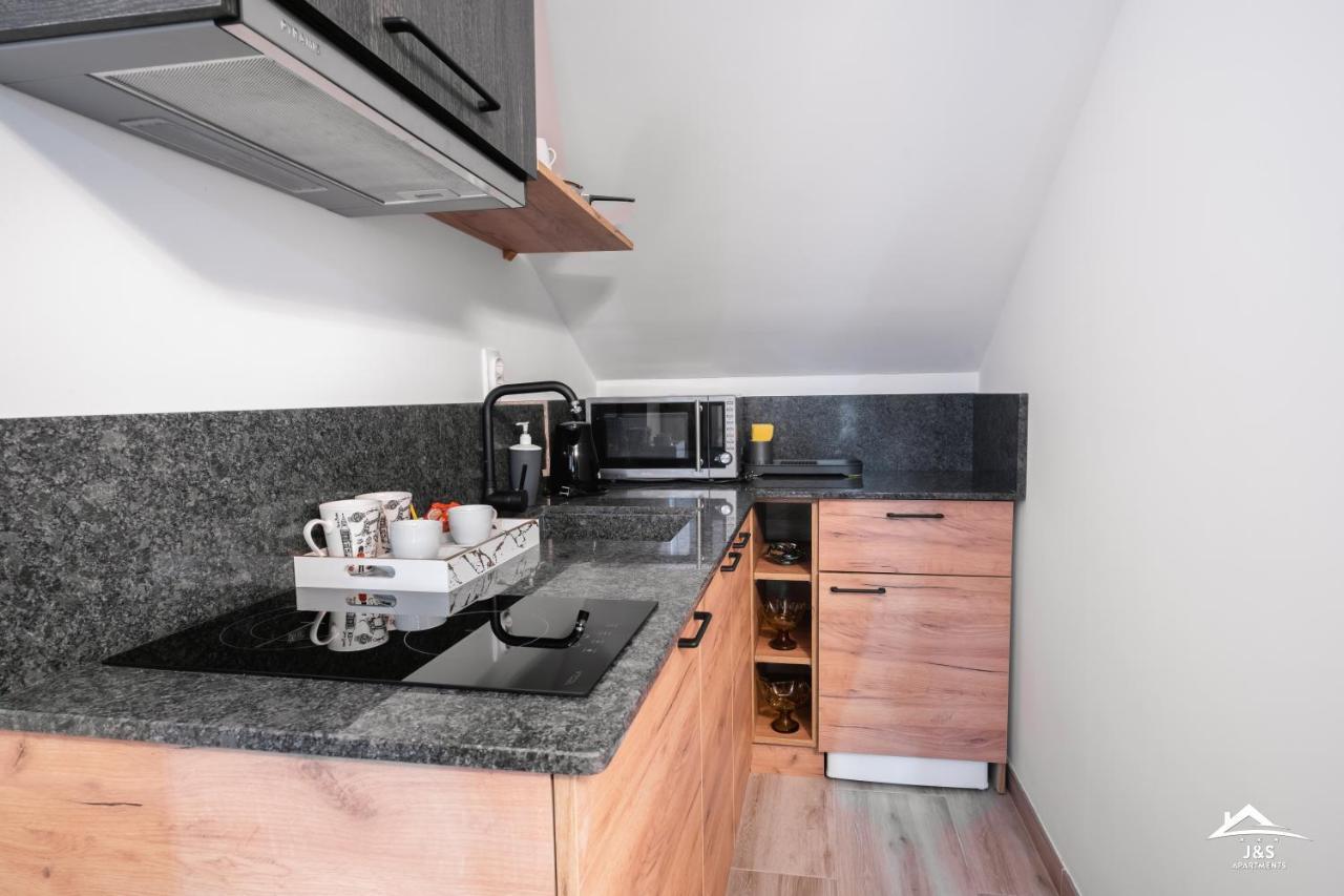 J&S Apartments Ni 외부 사진